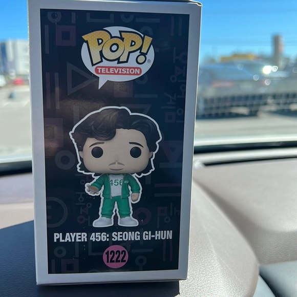 Round 6 Funko Pop Player 456 Seong Gi - Hun NEW in box perfect condition - Picture 4 of 6